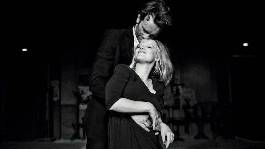 Critica Cold War