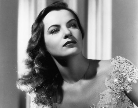 Ella Raines, la desconocida dama fantasma