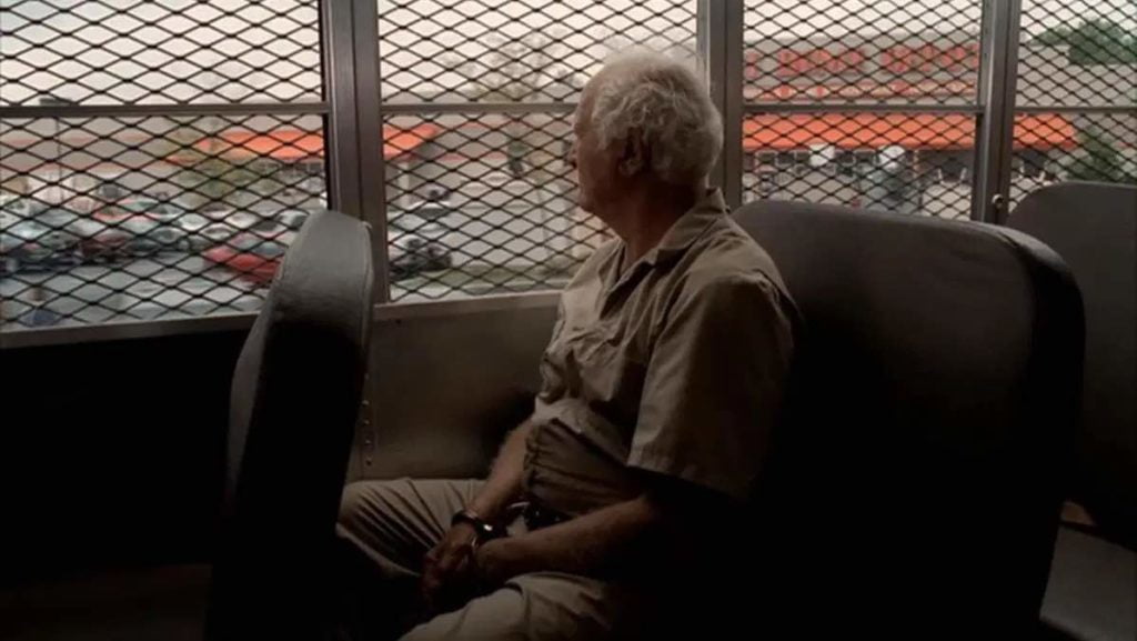 Feech La Manna en Los Soprano de camino a la cárcel