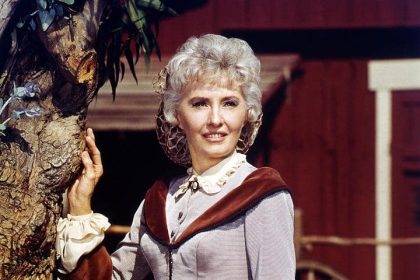 The Big Valley - Barbara Stanwyck